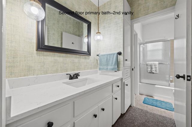 9411 Cedar Crest DR, Austin, TX 78750