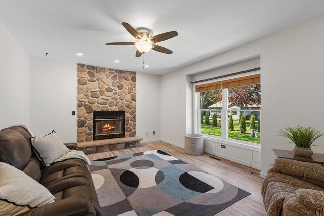 306 Emily Lane, Beaver Dam, WI 53916