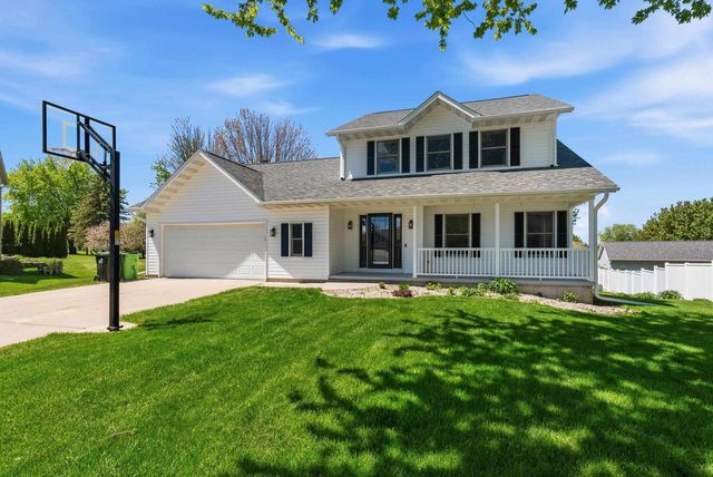 306 Emily Lane, Beaver Dam, WI 53916