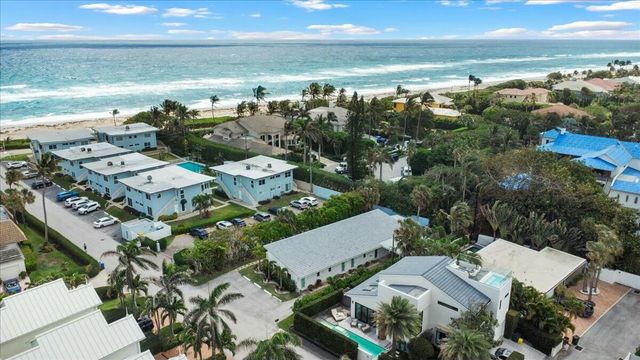 18 Adams Road, Ocean Ridge, FL 33435