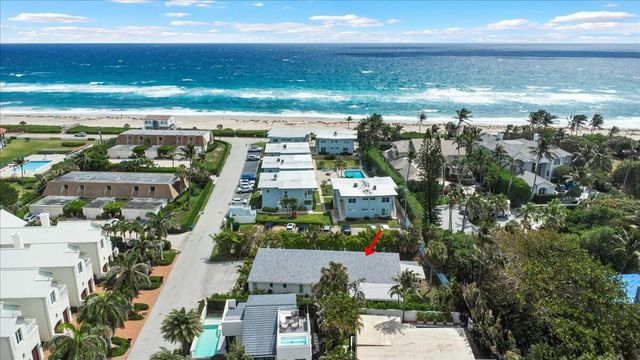 18 Adams Road, Ocean Ridge, FL 33435