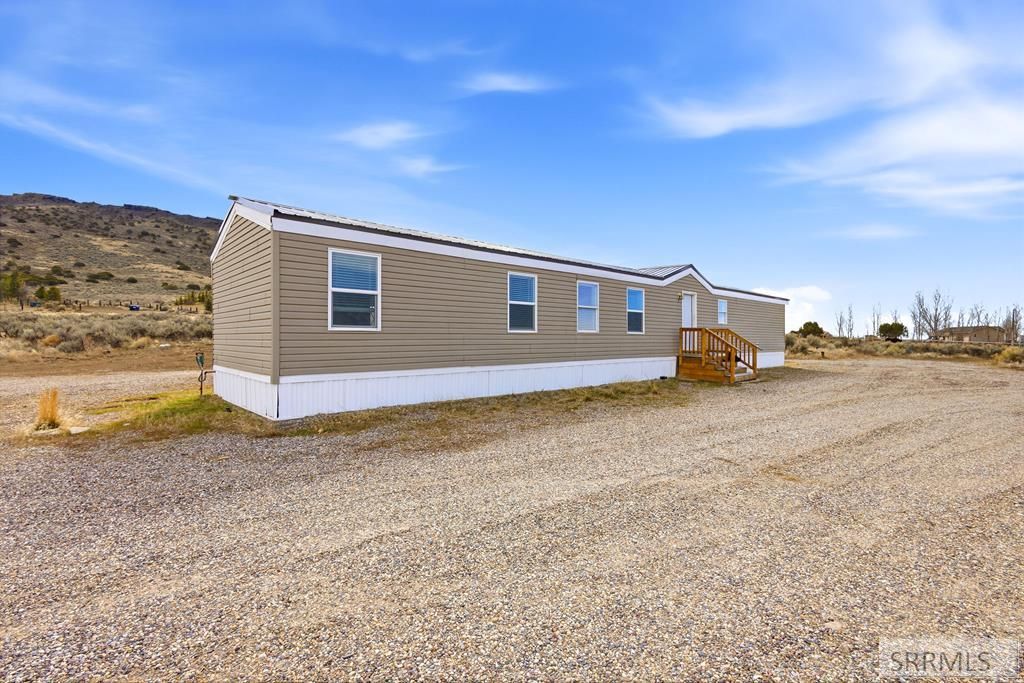 1178 Twin Butte Road, Menan, ID 83442