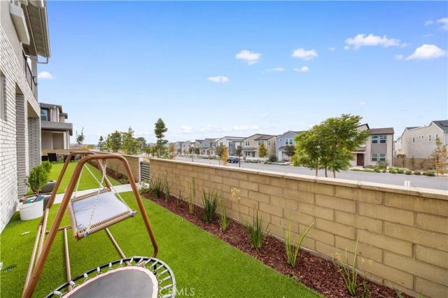 262 Sora, Irvine, CA 92618