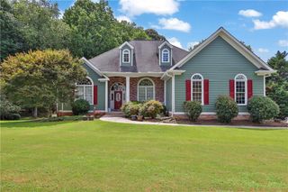 2195 Misty Oaks Drive, Buford, GA 30519