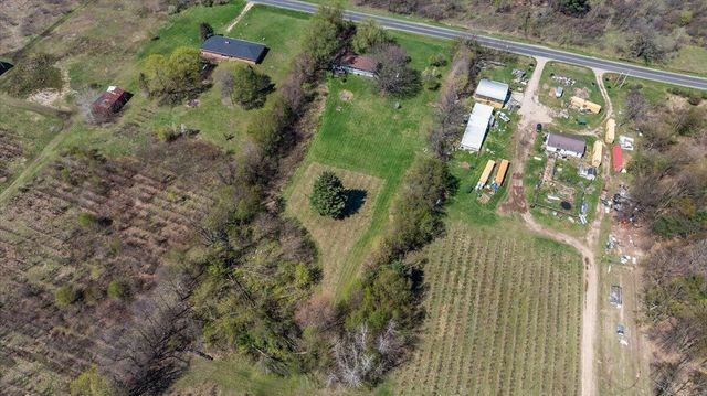 60299 County Road 380, Bangor, MI 49013