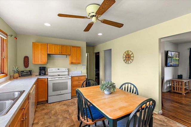 60299 County Road 380, Bangor, MI 49013