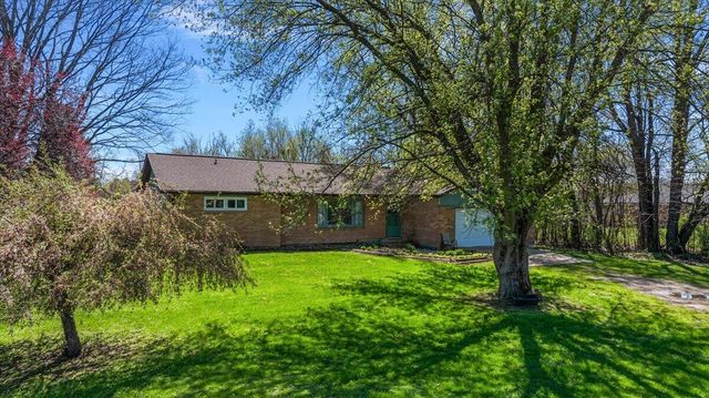 60299 County Road 380, Bangor, MI 49013