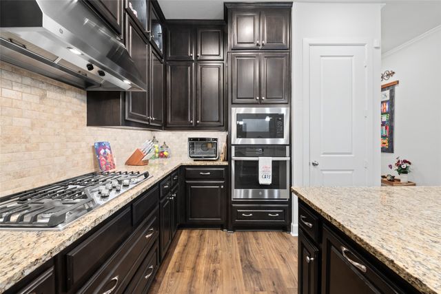 824 8th Street, Argyle, TX 76226