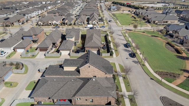 824 8th Street, Argyle, TX 76226