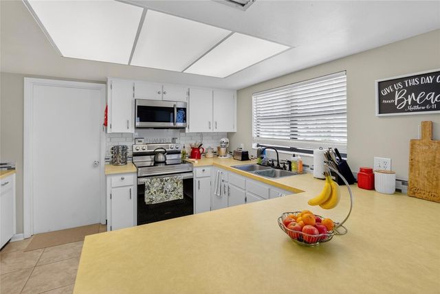 614 SANDALWOOD DRIVE, Plant City, FL 33563