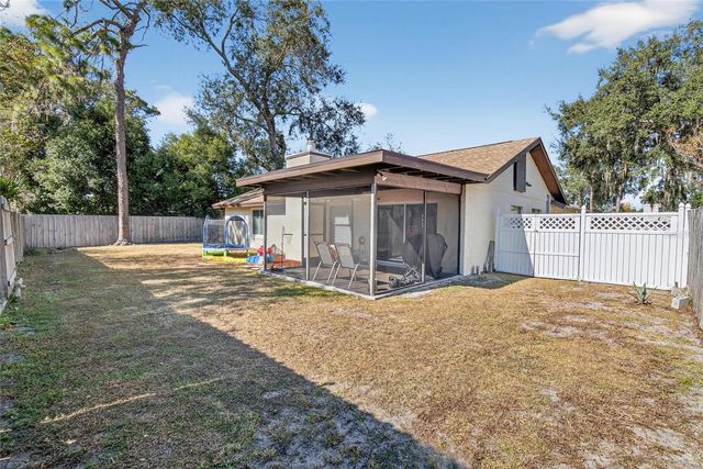 614 SANDALWOOD DRIVE, Plant City, FL 33563