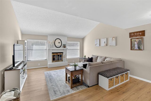 614 SANDALWOOD DRIVE, Plant City, FL 33563