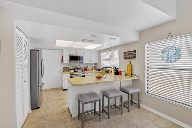 614 SANDALWOOD DRIVE, Plant City, FL 33563