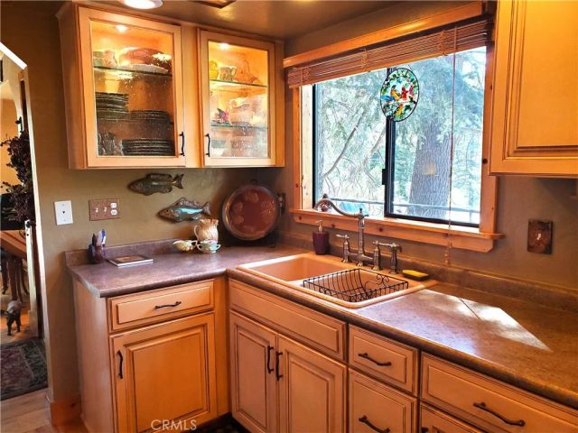 33429 Robin Drive, Green Valley Lake, CA 92341