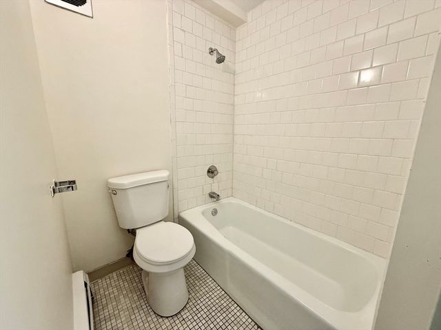 573 Broad St 325, Weymouth, MA 02189