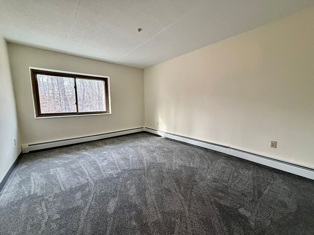 573 Broad St 325, Weymouth, MA 02189