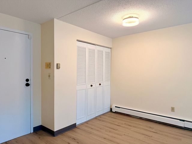 573 Broad St 325, Weymouth, MA 02189