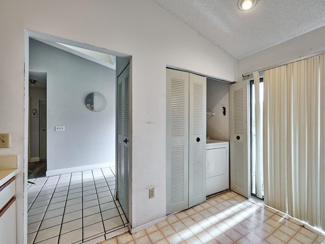 498 Iron Forge Ct Court, Royal Palm Beach, FL 33411