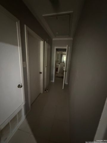 1410 F, Floresville, TX 78114