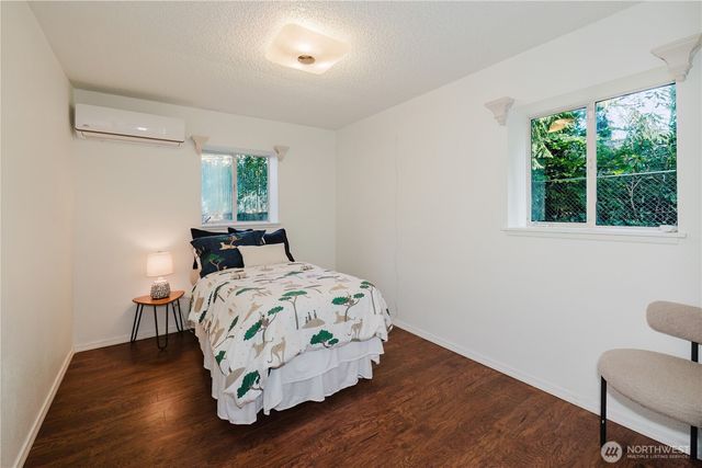 2162 Harding Avenue SE, Port Orchard, WA 98366
