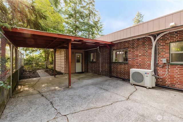 2162 Harding Avenue SE, Port Orchard, WA 98366