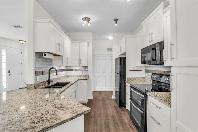 3699 OAKDALE CIRCLE 105, Oviedo, FL 32765