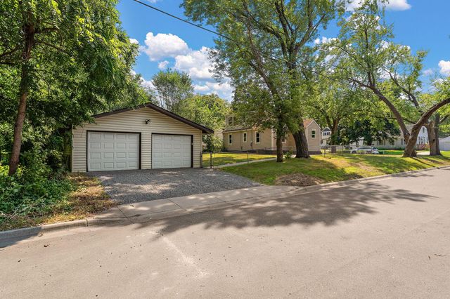 1929 Jerrold Avenue, Arden Hills, MN 55112