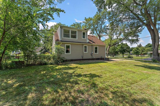 1929 Jerrold Avenue, Arden Hills, MN 55112