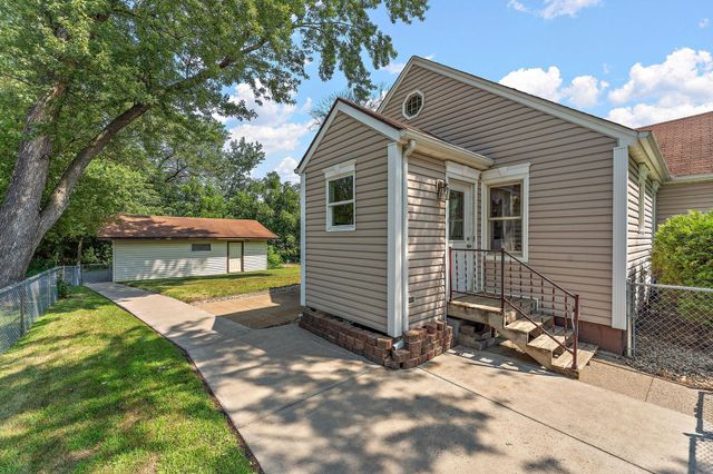 1929 Jerrold Avenue, Arden Hills, MN 55112