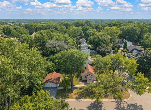 1929 Jerrold Avenue, Arden Hills, MN 55112
