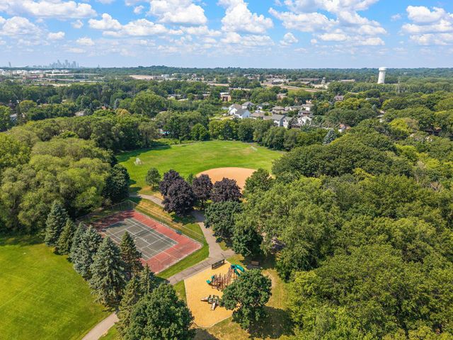 1929 Jerrold Avenue, Arden Hills, MN 55112