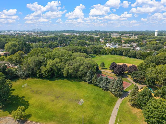 1929 Jerrold Avenue, Arden Hills, MN 55112