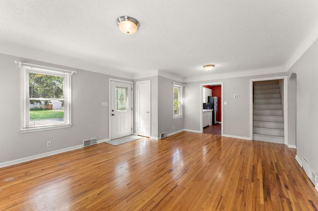 1929 Jerrold Avenue, Arden Hills, MN 55112