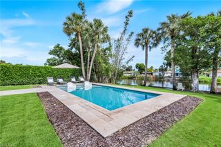 841 107th AVE N, Naples, FL 34108