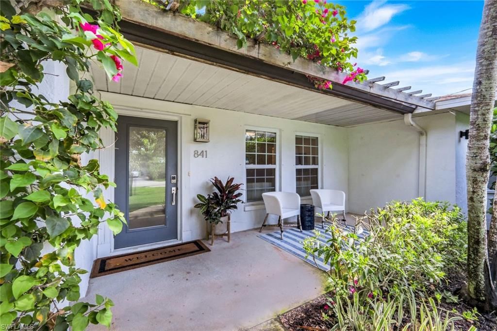 841 107th AVE N, NAPLES, FL 34108 — photo 4