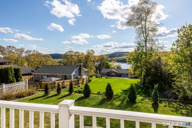34 Skyline Drive, Brookfield, CT 06804