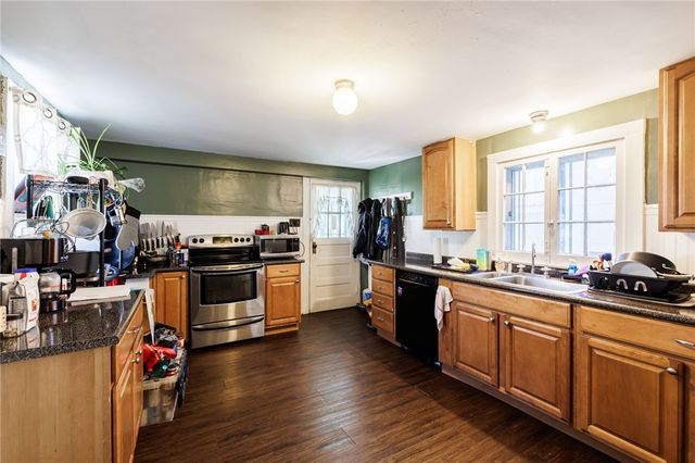 31 Maplewood Avenue, Mendon, NY 14472