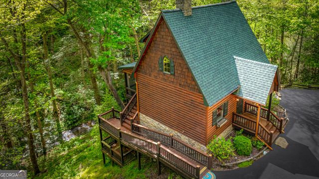 180 Down Under Road, Blue Ridge, GA 30513