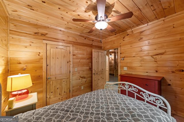 180 Down Under Road, Blue Ridge, GA 30513