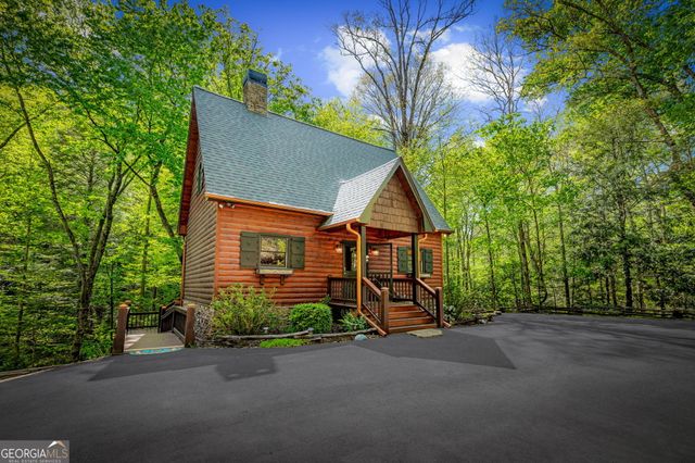 180 Down Under Road, Blue Ridge, GA 30513