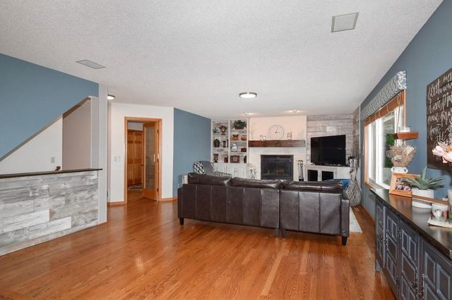 2338 149th Avenue NW, Andover, MN 55304