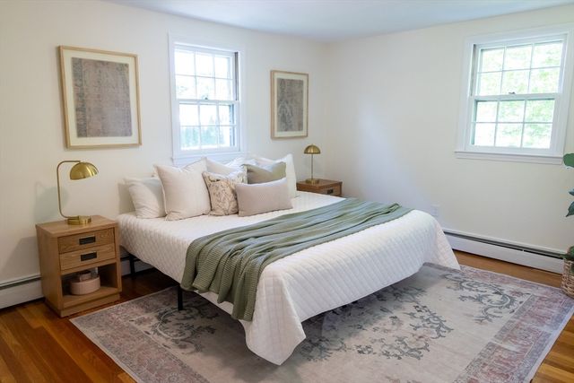 7 West Ferdinand St, Stoneham, MA 02180