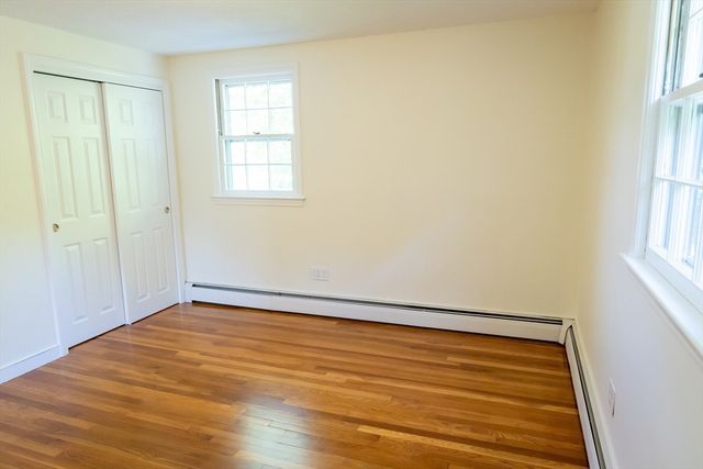 7 West Ferdinand St, Stoneham, MA 02180
