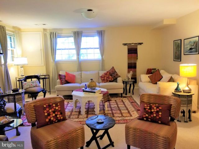 5208 ACACIA AVE, Bethesda, MD 20814