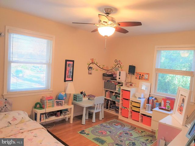 5208 ACACIA AVE, Bethesda, MD 20814