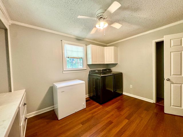 2193 Lakeshore Drive, Manning, SC 29102