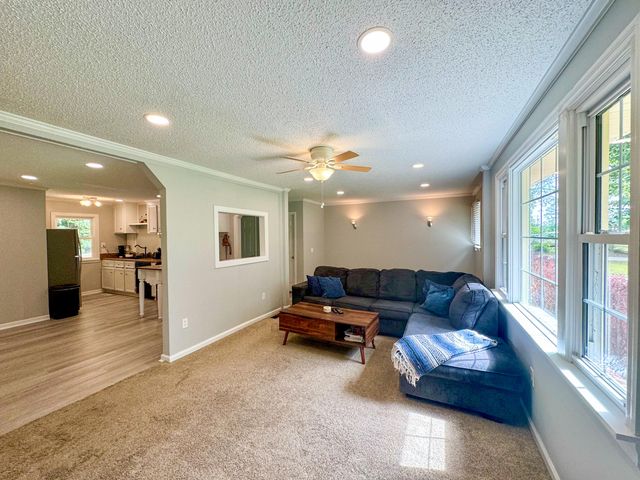 2193 Lakeshore Drive, Manning, SC 29102