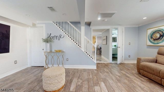 124 Green St, Franklin Twp., NJ 08873