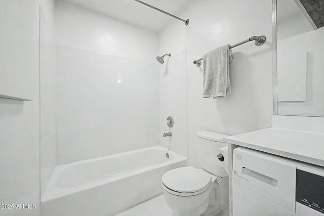 7350 N VIA PASEO DEL SUR -- Q206, Scottsdale, AZ 85258
