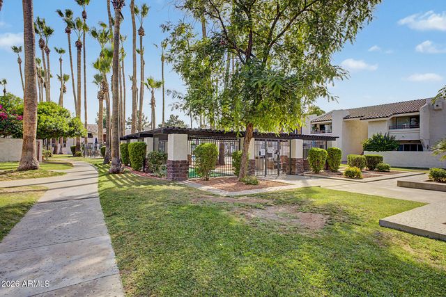 7350 N VIA PASEO DEL SUR -- Q206, Scottsdale, AZ 85258